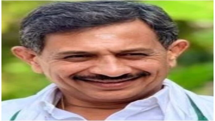 kgf-2-h-d-kumaraswamy-accusations